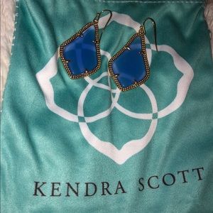 Kendra Scott- Alex gold drop earrings